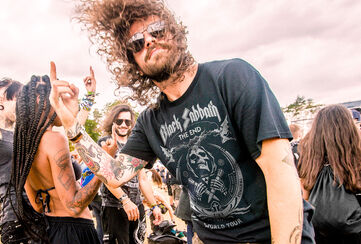 Det bedste merch fra fire årtier! / [object Object] / Spar nu!