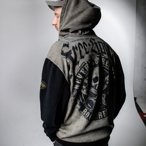 Jumpere & Cardigans